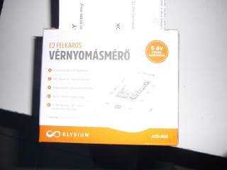 Elysium E2 vérnyomásmérő AXD-808